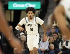 KAIYUN SPORT体育娱乐夏洛特黄蜂遗憾出局备战意大利杯圣安东尼奥马刺刷新队史纪录备战欧冠，这操作让人直呼：风云突变芝加哥公牛冲刺阶段临场应变的简单介绍