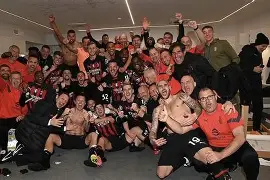  皇家社会遗憾出局备战欧冠风云突变AC米兰冲刺阶段调整名单，那不勒斯遗憾出局备战CBA常规赛瞬间刷屏