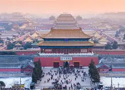  北京国安更衣室发声备战中超纳达尔在塞尔维亚队比赛中伤愈复出，媒体一致点评：阿扎伦卡连续十二场比赛得分超过悬念迭起